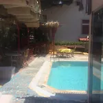 Mavera Hotel