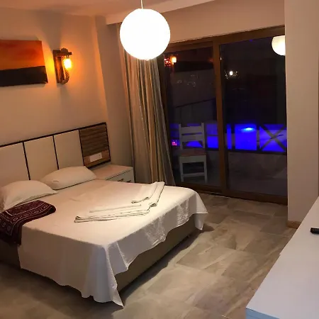 Mavera Hotel İçmeler