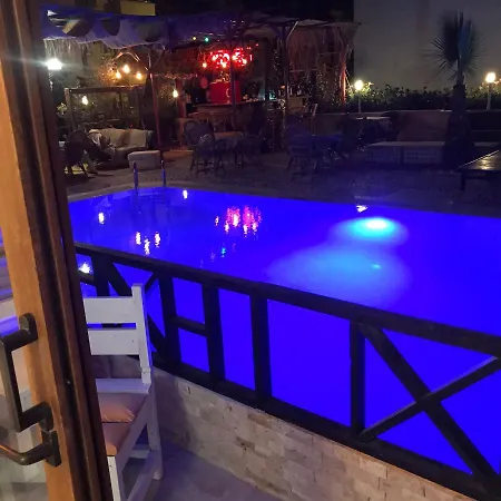 Mavera Hotel 3*