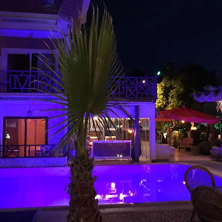 Mavera Otel