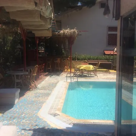 Mavera Otel