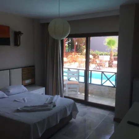 Mavera Otel 3*