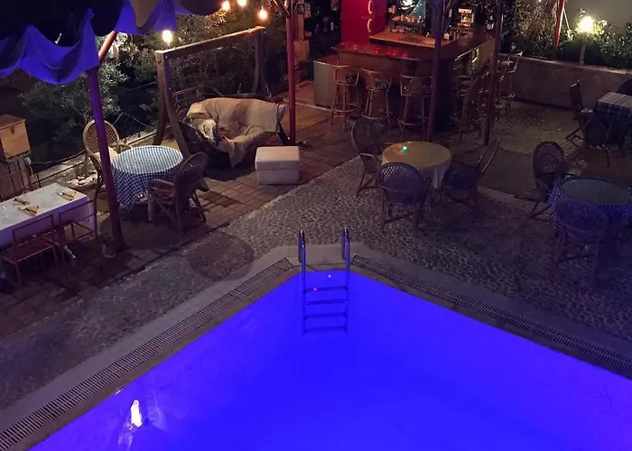 Ξενοδοχείο Mavera 3*