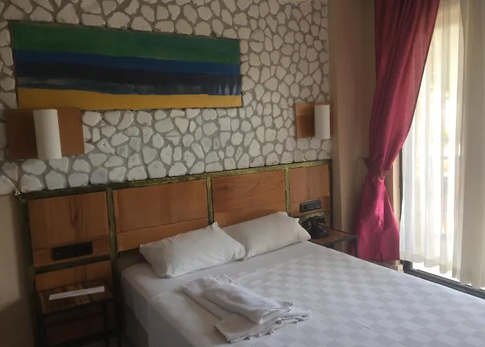 Mavera 3* İçmeler