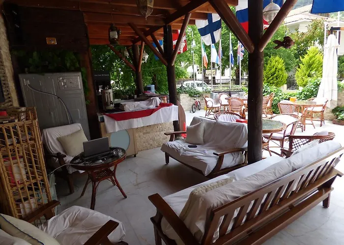 Ξενοδοχείο Mavera 3*