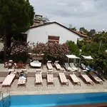 Mavera İçmeler