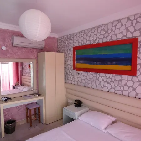 Mavera Hotel