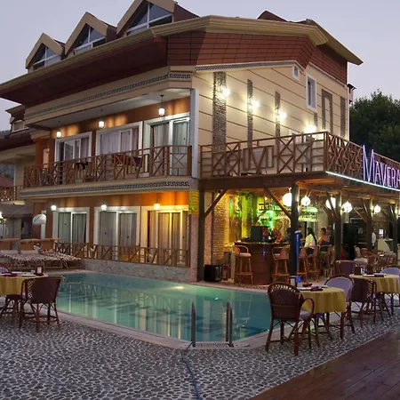 Mavera Hotell İçmeler